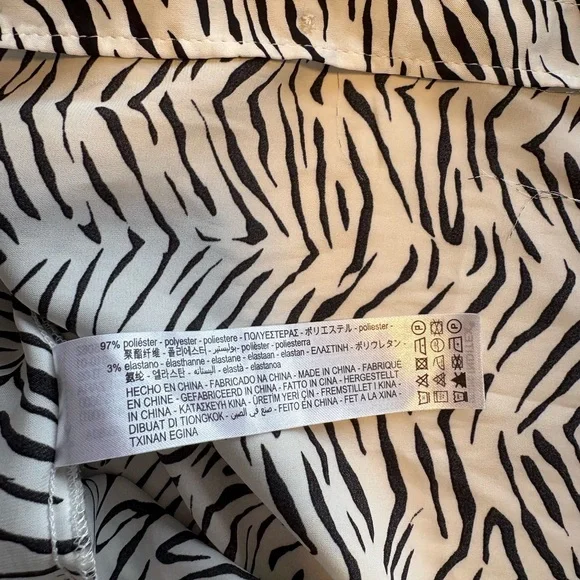Zara Zebra Print Button Down Blouse XS Silky Long Sleeve - Picture 7 of 9